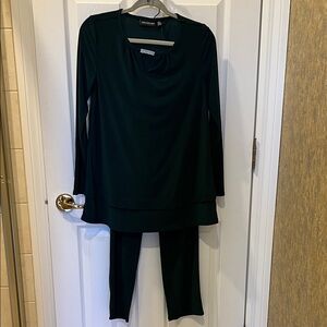 Nina Leonard NWOT Deep Green Ensemble